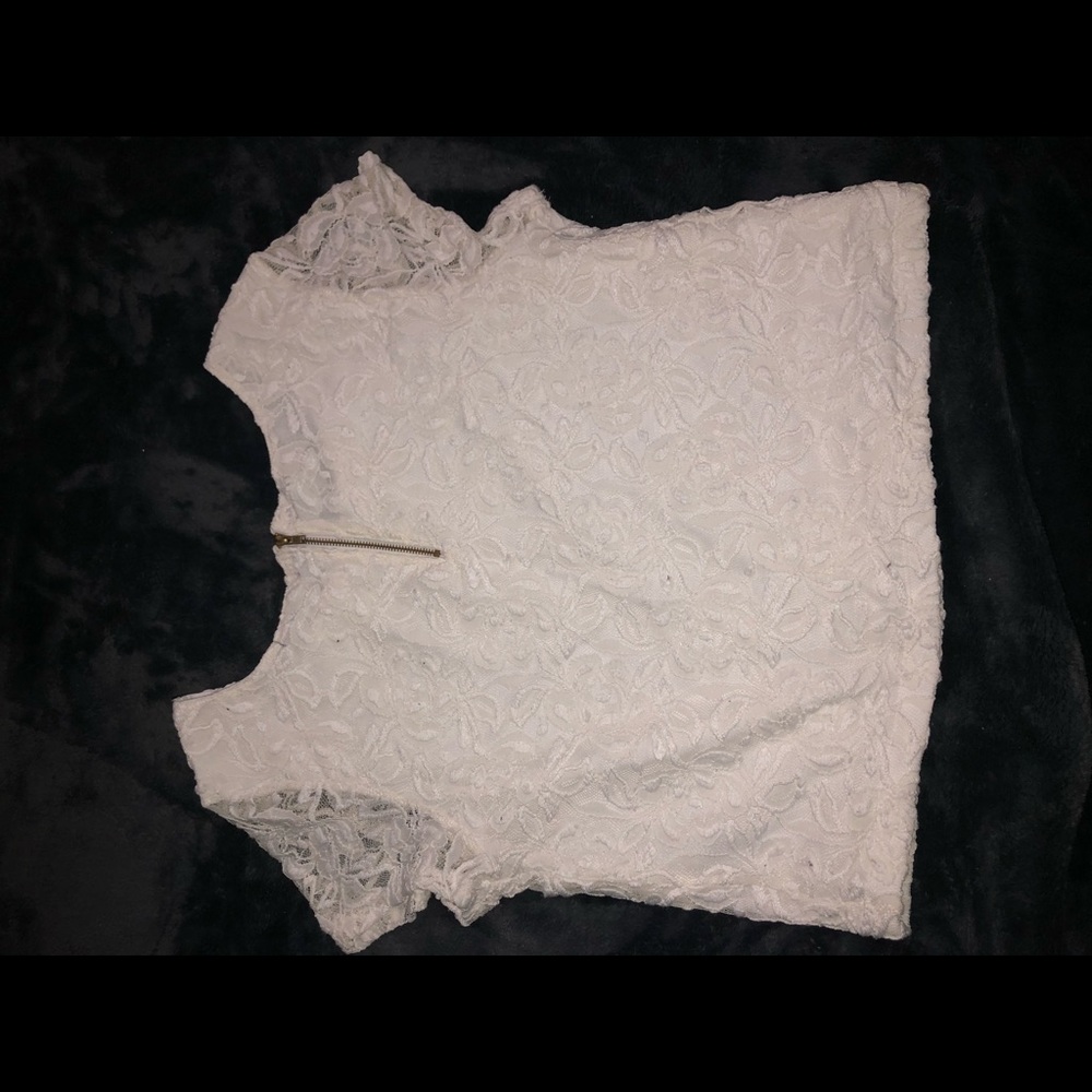 Top - Picture 2 of 2